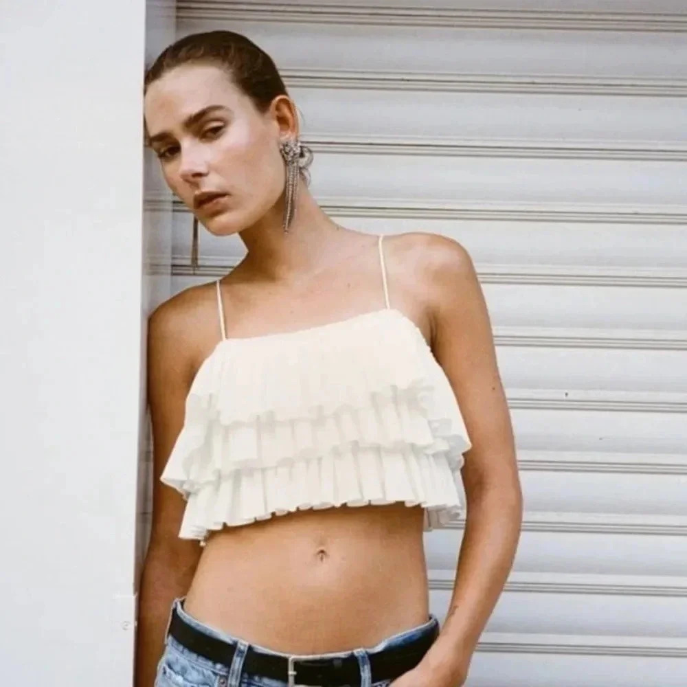 3 FOR $15 Zara White Ruffle Crop Top Size S